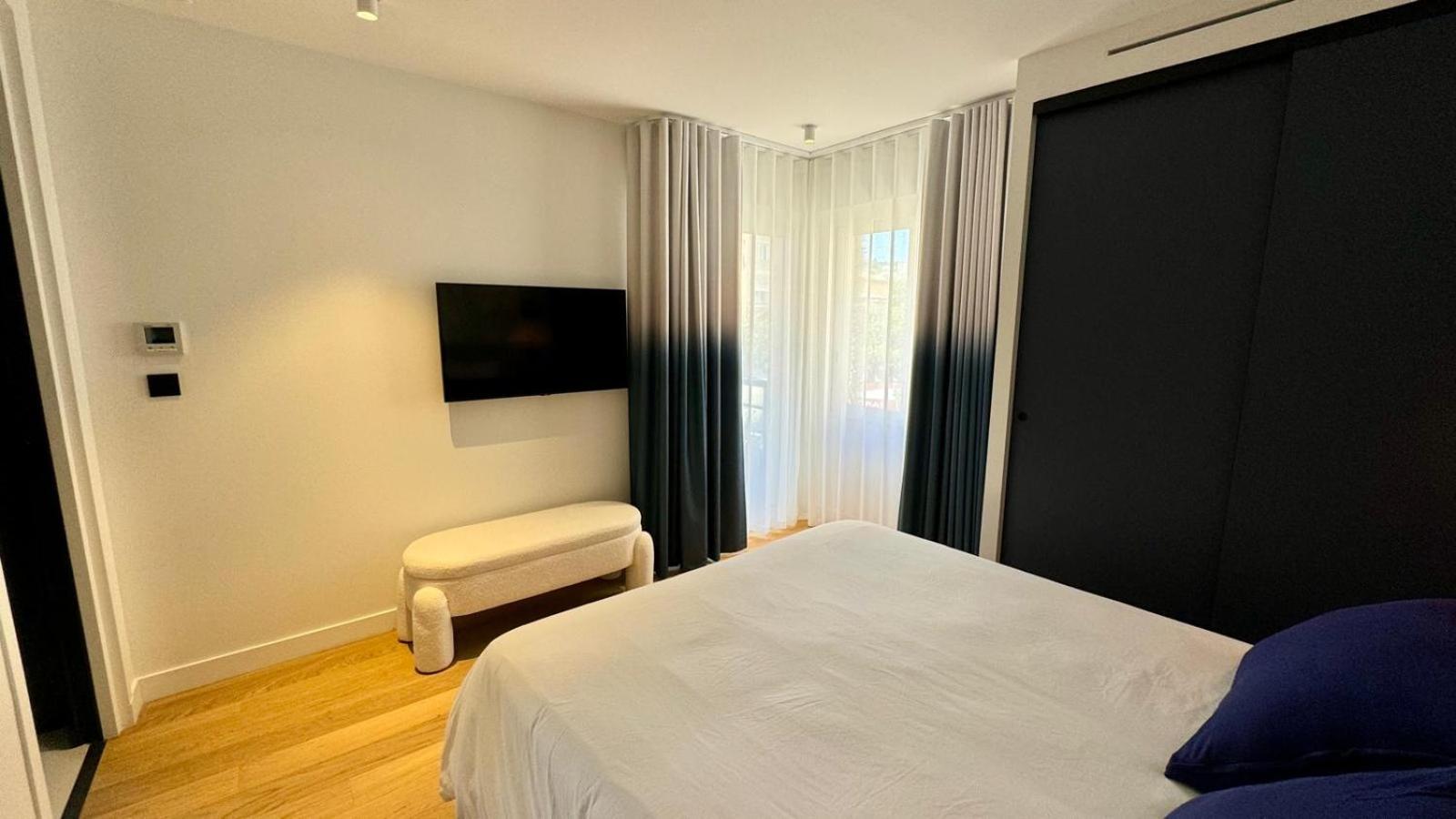 Appartement Luxueux Plein Centre De Cavalaire A 2Mn De La Plage Kültér fotó